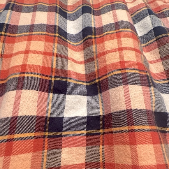 Natural Reflections Women's Button Down Flannel. Size XL. - Picture 4 of 4